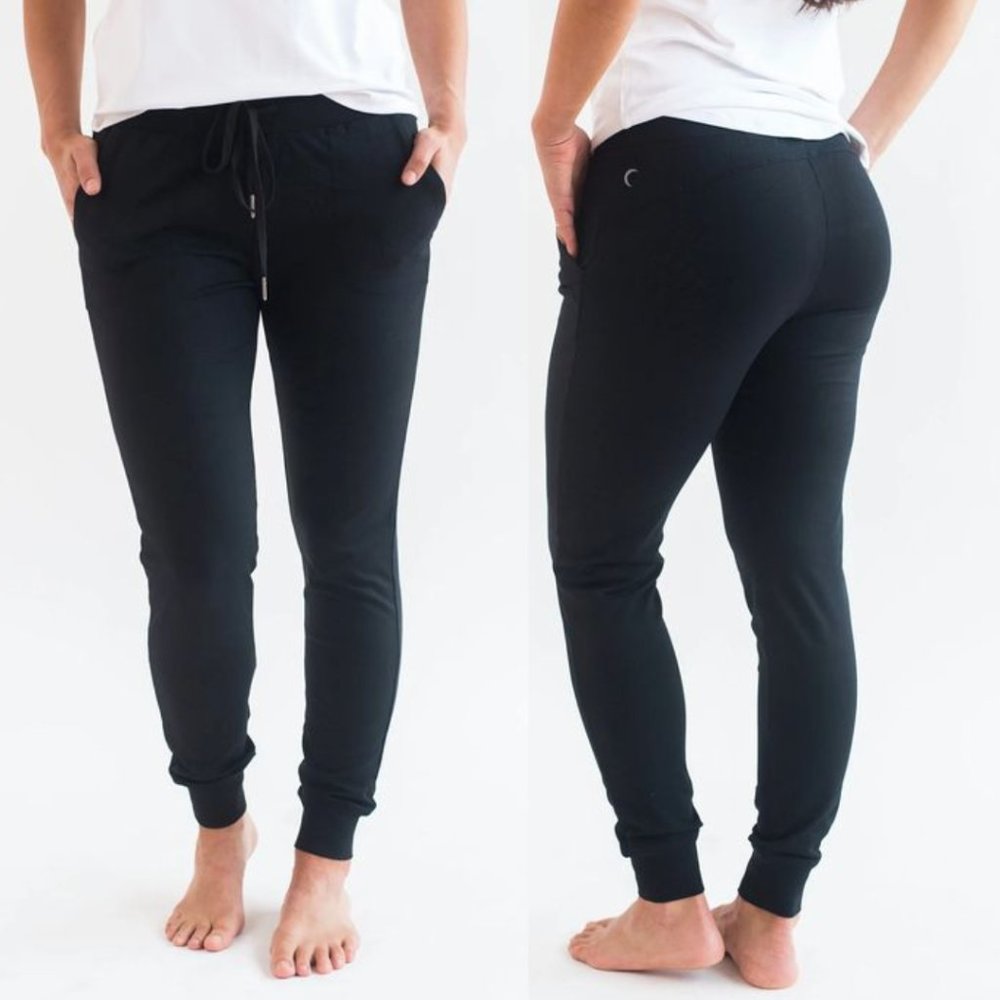 ZYIA Active Women's Black Unwind Joggers Pants